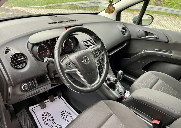 Opel Meriva cena 21900 przebieg: 148499, rok produkcji 2011 z Barczewo małe 466